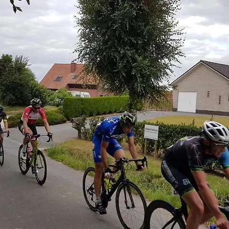In Vlaamse Ardennen * Zottegem